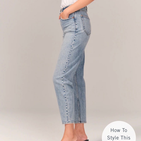 NWOT | Abercrombie High Rise 80’s Mom Jeans - Picture 2 of 7